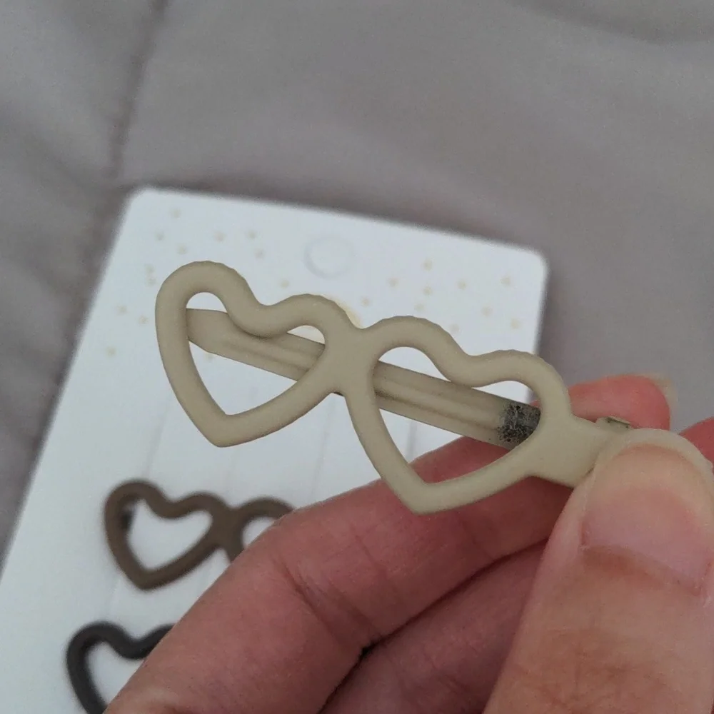 Hair clips - Picture 7 of 10